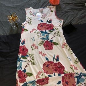 **SOLD** NWT LuLaRoe Dani Tank Dress Pink Floral